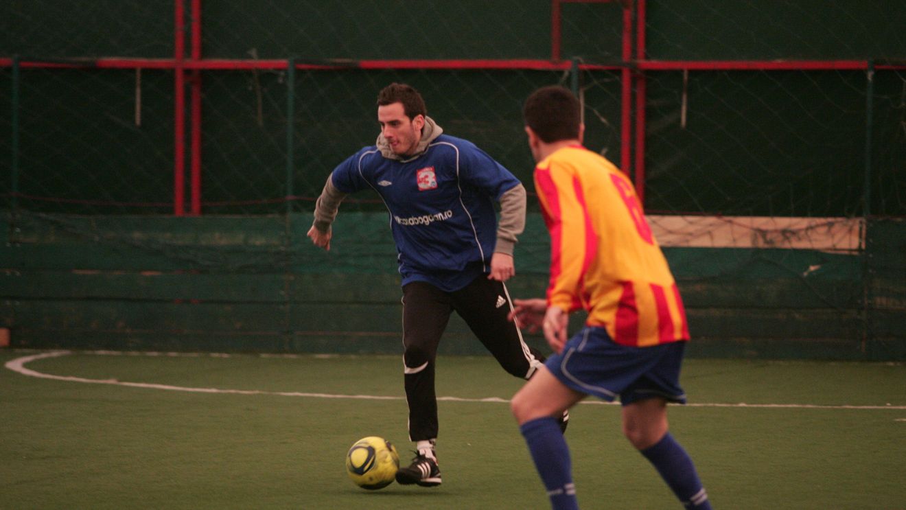 Fotbalul din Bănie trăiește!** "Mișcarea alb-albastră" a organizat un meci demonstrativ la Craiova