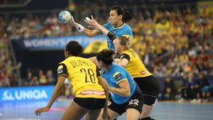 CSM București și-a aflat adversarele din grupele Ligii Campionilor. Campioana României se înfruntă de două ori cu Gyor până la turneul Final Four! Grupa Craiovei dacă trece de preliminarii