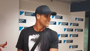 FOTO | Marele Rivaldo, din nou în România! Brazilianul merge să se întâlnească cu Hagi: "E Pele de România!"