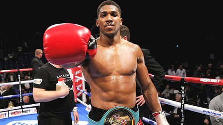 Anthony Joshua, reverență pentru un campion: „Nu mă bat cu Mike Tyson pentru că e cel mai mare pugilist al tuturor timpurilor"