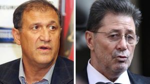 Rodion Cămătaru, atac ironic la Cornel Dinu: „Declarații iresponsabile, de coronavirus! Fete nu le-a dus?". Cum desființează idolul Băniei ipoteza legendei dinamoviste | EXCLUSIV