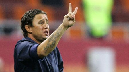 Steaua a rezolvat cea mai mare problemă de anul trecut!** După Adi Popa, Reghe s-a mai trezit cu un mijlocaș de top la antrenamente: "Sunt foarte mulțumit"