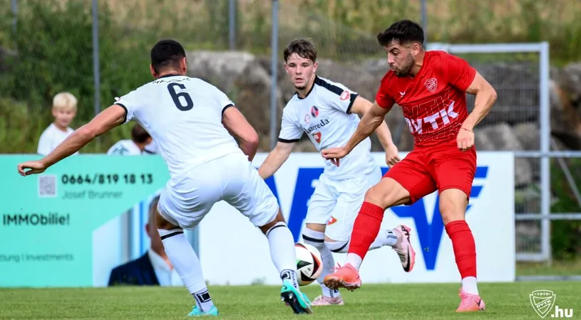 În ziua în care Corvinul învingea Paksi, FK Miercurea Ciuc câștiga și ea un amical cu o echipă din prima ligă a Ungariei. Testul desfășurat în Austria, decis de un gol marcat în minutul 1