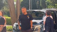 Transferul lui Daniel Bîrligea la Frosinone, în linie dreaptă. Primele imagini cu românul la clinica din Roma unde face vizita medicală 