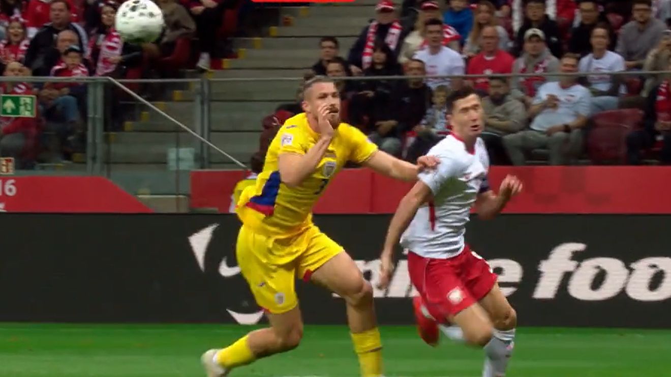Presa din Polonia recunoaște că România a fost „furată” după eliminarea lui Drăgușin la penalty-ul primit de Lewandowski: „E un cadou!”