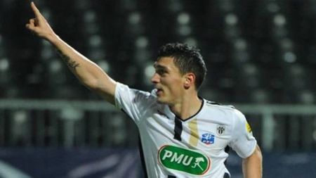 Keșeru, idol în Hexagon după ce a făcut-o lider pe Angers!** Cele 4 goluri i-au sedus pe francezi: "Nimeni nu îi rezistă"