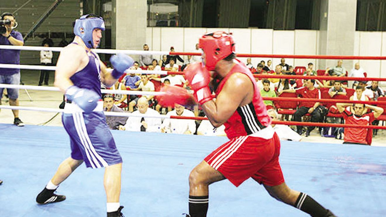 Cubanezii României! Trei "Centuri de Aur" au rămas acasă