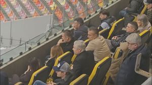 Cum a reacționat Daniel Pancu, în tribuna oficială, la golul marcat de CFR Cluj cu Dinamo