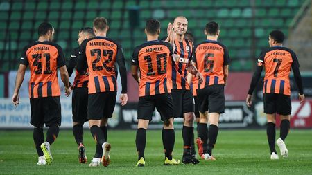 Atacantul care le provoca coșmaruri fundașilor din Liga 1 s-a distrat cu Olympique Lyon  în Liga Campionilor. Șumudică i-a schimbat cariera: "Nu voiau să dăm 5000 de dolari pe el, dar nu m-a înșelat ochiul"