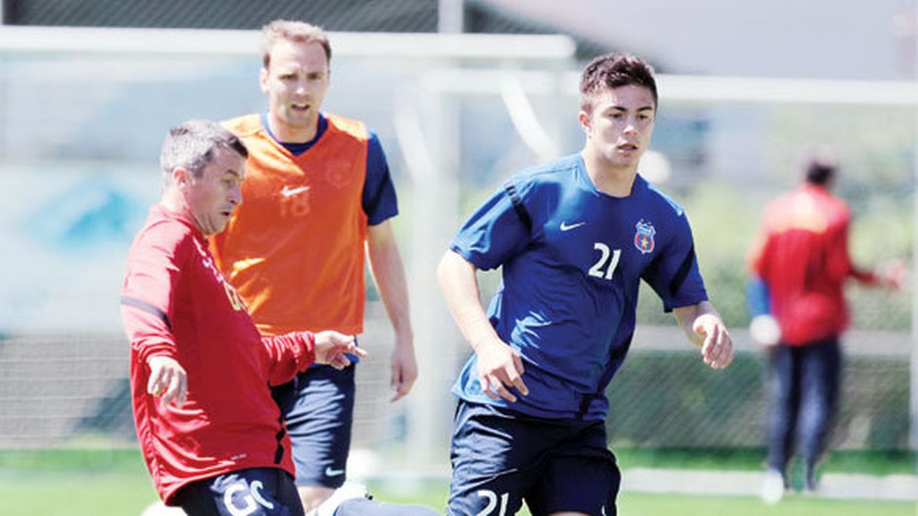 O poveste INCREDIBILĂ‚ din vestiarul Stelei! EL e cel mai ÎNRĂ‚IT stelist din lotul lui Levi!** S-a agățat de clanța ușii și a plâns în HOHOTE ca să nu fie dat afară!