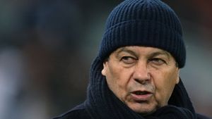 Lucescu: "Nu mă surprinde podiumul din Liga 1!"
