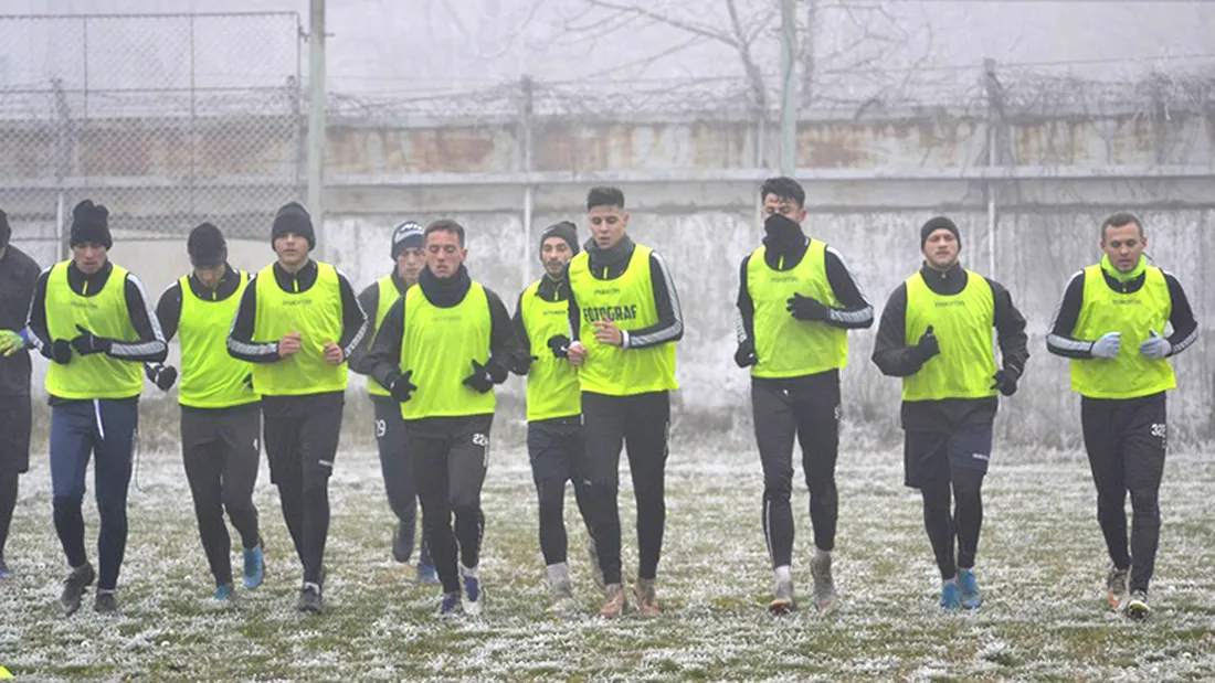 Ripensia are 25 de jucători în lot în cantonamentul din Turcia.** Printre cei cinci adversari pe care îi va întâlni în amicale e și unul din România