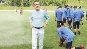Becali: "Lăsați-o naibii de Cupă! Bateți pe Oțelul și pe Lyon!"