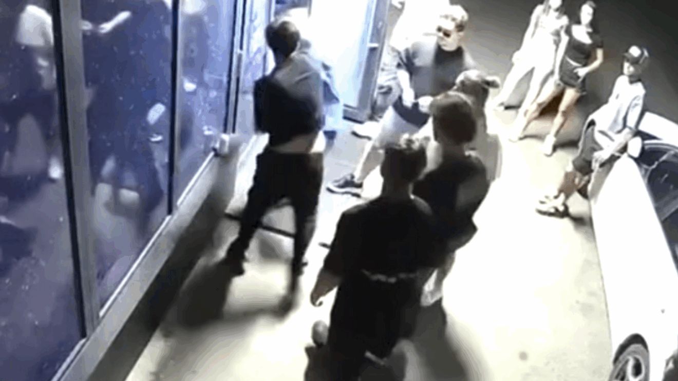 A intervenit Poliția. A fost arestat boxerul violent în conflictul care a şocat România