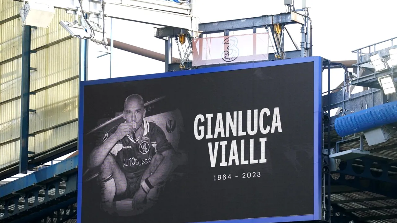 Omagiu emoționant adus de suporterii lui Chelsea, la primul meci pe teren propriu după decesul lui Gianluca Vialli! Ce au afișat fanii echipei de pe Stamford Bridge