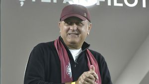 Nu te-ai gândi că milionarul Dan Șucu ar face asta vreodată. Are un hobby pentru care Gigi Becali a vrut să dea afară un fotbalist de top de la FCSB: „Eu l-am învățat”