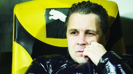 Șumudică, pe cracă!** Un român care antrenează 'afară' are cele mai mari șanse să-l înlocuiască!