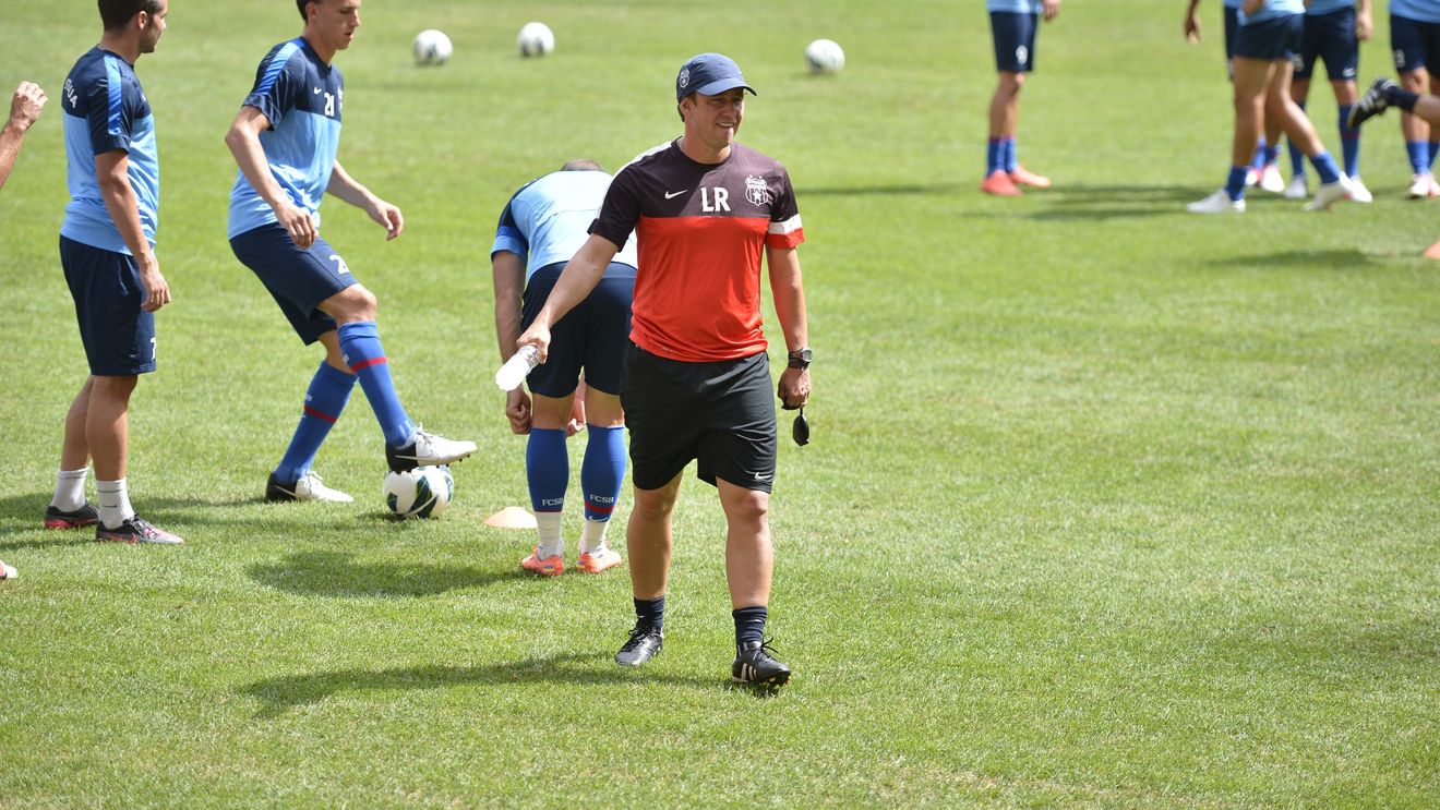 FOTO Apariția asta i-a fost FATALĂ‚!** Jucătorul EXILAT astăzi la Cluj, împreună cu Năstăsie, după doar 45 de minute jucate la Steaua! "Tu așa nu poți să joci aici!"