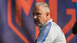 Antrenamente la intensitate maximă cu Reghecampf la FCSB. Imagini cu vedetele lui Gigi Becali