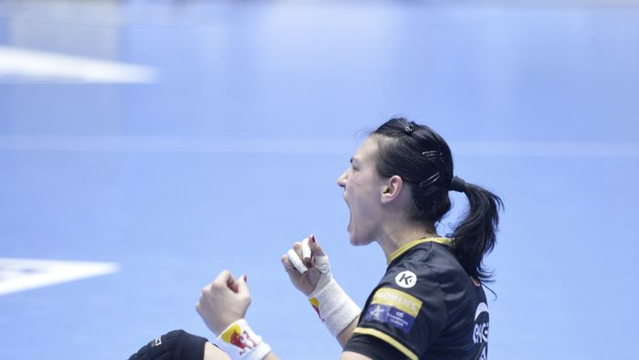ULUITOR! CSM București dă de pământ cu Metz, 34-21, și e ca și calificată în Final Four-ul Ligii Campionilor. Gol de FILM: "aeriană" finalizată de Kurtovic, după o piruetă a lui Gullden