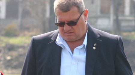 Muresan: "Mandorlini rămâne, încă suntem lideri!"