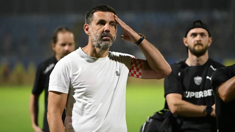 Kopic l-a lăsat cu ochii în soare pe Giovanni Becali după ce un alt agent i-a găsit ofertă: „Nu răspunde, se ascunde”