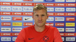 FCSB l-a prezentat oficial pe Joonas Tamm! Internaționalul estonian, în tricoul noii sale echipe