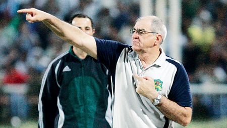 Hizo: "Mi-e frică de Gloria"