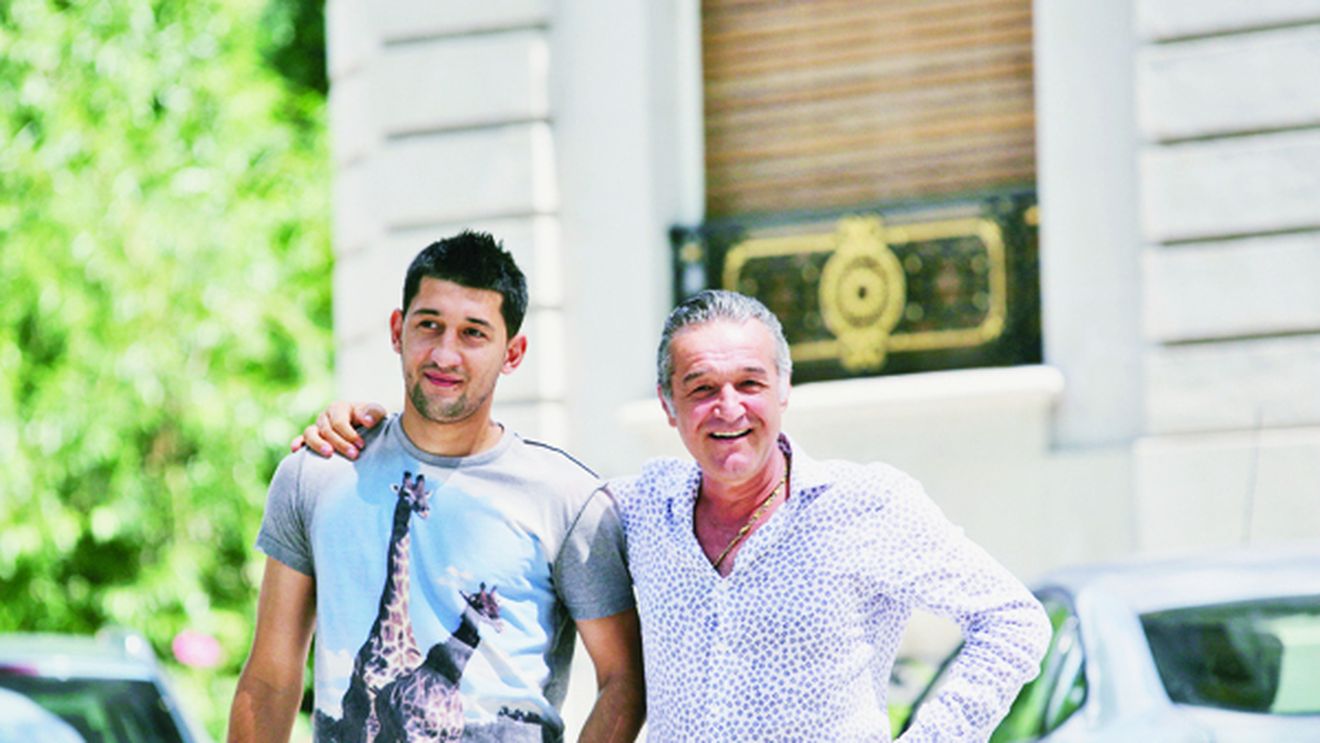 A vrut să-l "scoată" cu un BLUFF, dar Costea s-a îngropat singur! "Nu știe poker"** | Ce i-a spus vârful lui Becali când a semnat cu Steaua