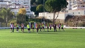 Disciplină totală! Nu mișcă nimeni în fața lui Dusan Uhrin VIDEO