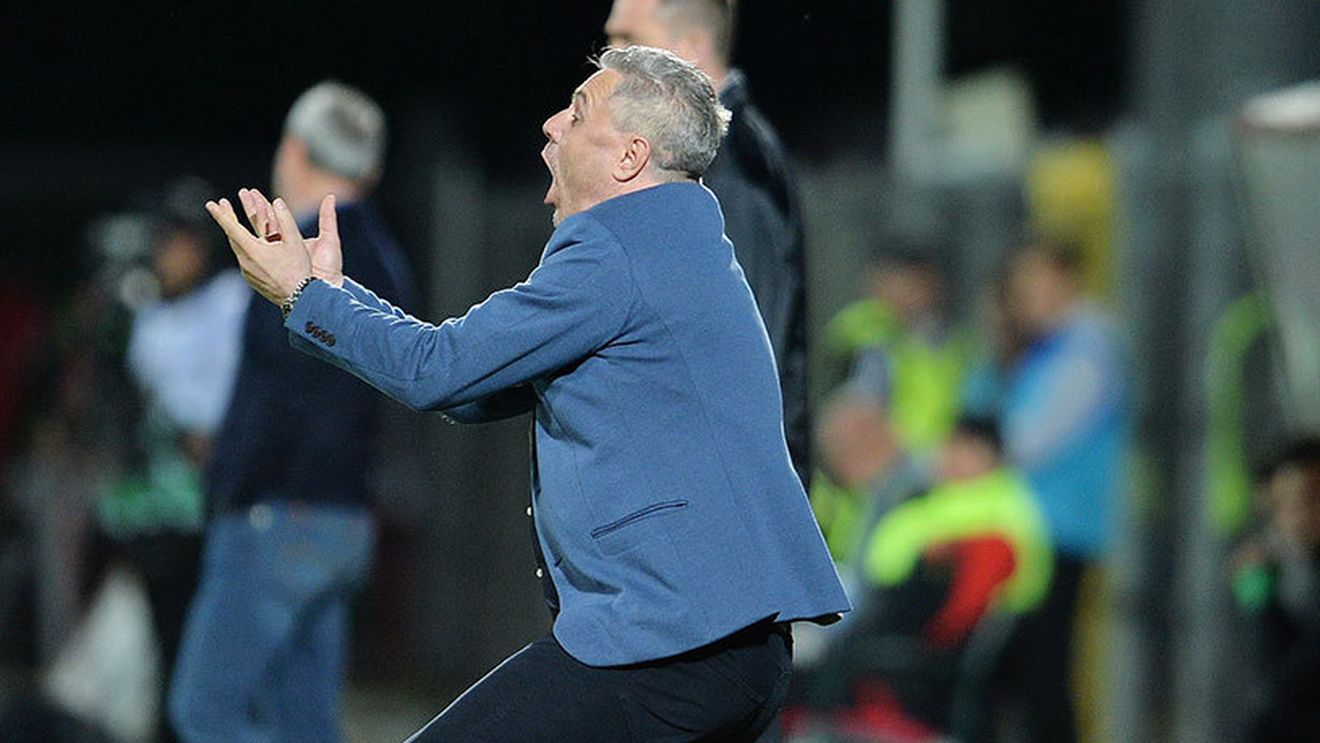 Șumi, reacție la 180 de grade față de Daum. De la "apleacă nasul în farfurie", la "Noi suntem niște puțoi, trebuie să muncim pentru a ajunge la nivelul lui"