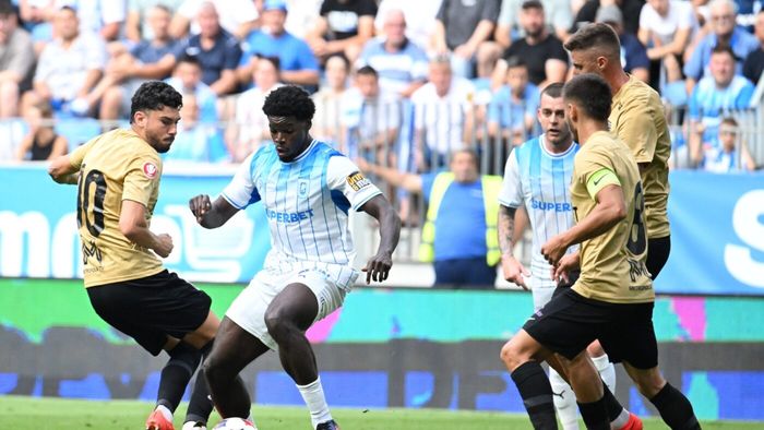 Universitatea Craiova - FC Voluntari, 3-1 în etapa 6 din Superliga. Victorie fără emoții pentru olteni, după un meci cu trei penalty-uri și un gol de pus în ramă