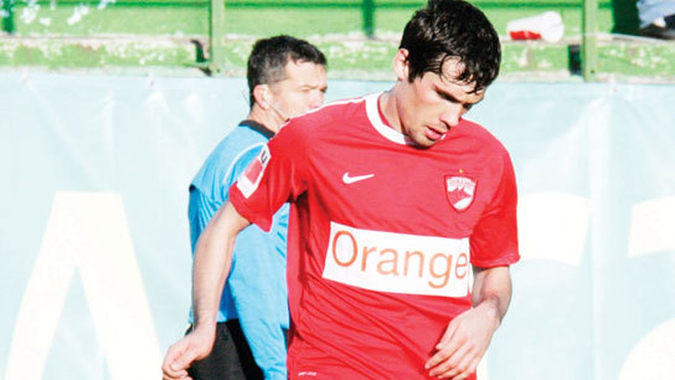 "Câinii" îl pierd pe Valerică Găman, care se întoarce la Craiova, Mititelu își freacă mâinile!** Are ofertă de câteva milioane