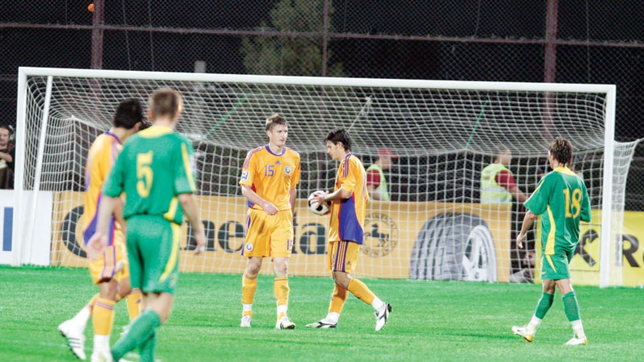 Tricolorii sunt bănuiți de implicare în mafia pariurilor la meciul cu Lituania!