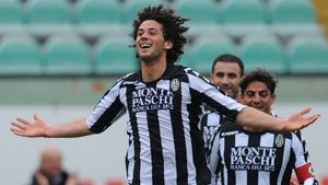 Larrondo, noua țintă a Stelei, ridicat în slăvi: "Nu cred că vine, e foarte talentat"