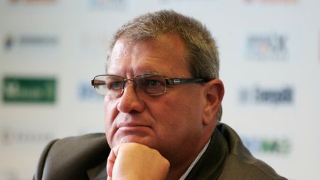 Mureșan: "Nu putem ține ritmul cu meciuri din trei în trei zile"