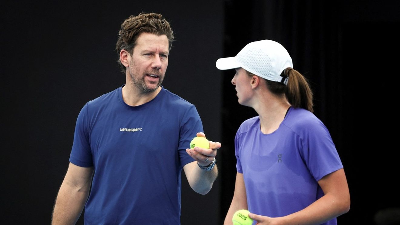 Cum a încercat Iga Swiatek să acopere gestul controversat pe care l-a făcut față de antrenorul Wim Fissette, omul care a pregătit-o şi pe Simona Halep
