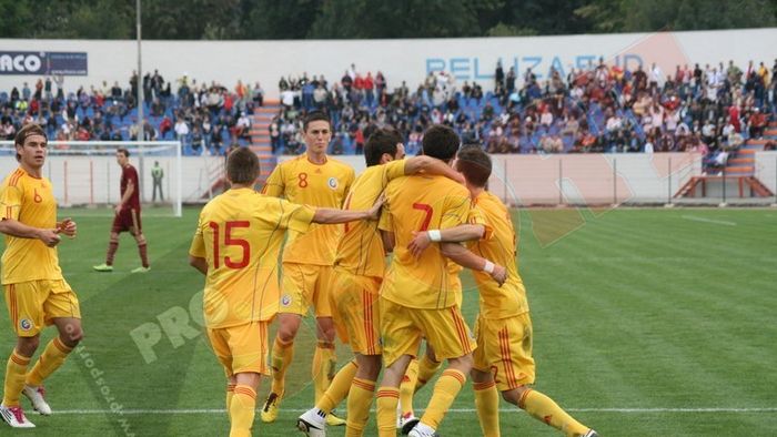 "Tricolorii" mici s-au calificat în play-off-ul pentru CE de tineret!** România - Rusia 3-0