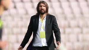 Dan Alexa, trist după ratarea obiectivului cu ASU Poli, dar și fericit: ”Sunt bucuros pentru cei de la Rapid, pentru că fotbalul românesc are nevoie de Rapid în prima ligă”