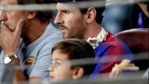 Messi, lăsat fără cuvinte de fiul său! VIDEO | Cum a reacționat vedeta Barcelonei după ce Thiago a fost surprins în timp ce desena emblema lui Juventus