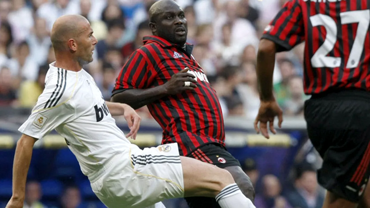 VIDEO **Zidane și Figo au revenit în tricoul Realului! Vezi ce show au făcut pe Bernabeu!