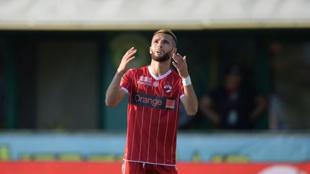 Frații Jaadi au luat "foc" când Prunea i-a anunțat că vor fi dați afară de la Dinamo: "Există o singură variantă! I-am zis că nici eu, nici fratele meu nu avem contracte cu Luana"