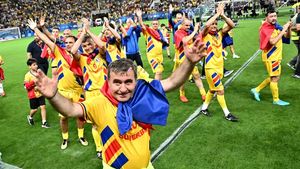 Cum comentează unul dintre fotbaliștii importanți din SUA '94 gafa organizatorică uriașă de la meciul de retragere a Generației de Aur! „Sunt convins că de acolo de sus ne-a privit și el cu mândrie”. EXCLUSIV