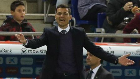 Gâlcă: "Vom câștiga meciuri dacă vom juca așa cum am făcut-o în prima repriză!". Șefii lui Espanyol au asistat la dezastrul cu Las Palmas