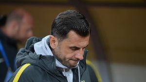 Dică și-a aflat viitorul de la TV! Decizia luată de Becali și un lucru cert: "Nu poate să aibă mână liberă la Steaua! Niciodată!"