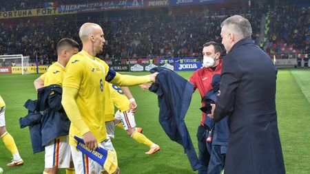 Vlad Chiricheș, atacat din toate părțile după gafele din Muntenegru - România: „Nu mai merge asta cu băiatul bun!”. Nici Răzvan Burleanu nu a scăpat