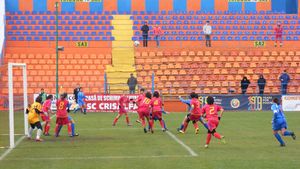 Acuze despre cum se câștigă o finală în fotbalul românesc!** "Cumetrie cu asistenta, soția antrenorului, prietenă cu brigada"