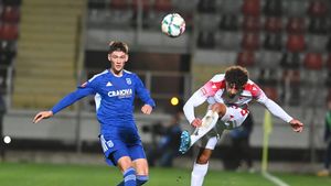 Lovitură dată de România: atacantul Vladislav Blănuță, de la FC U Craiova, poate juca pentru naționala U21! Adio, Moldova!