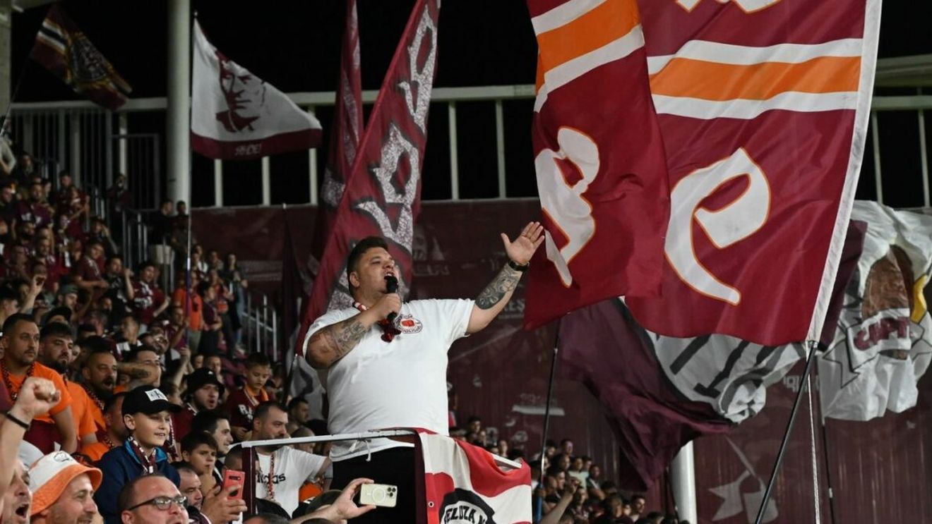 Rapid a cerut Universităţii Craiova toată Peluza Sud la derby-ul din Bănie, dar stenogramele dintre Liviu Ungurean și cei de la firma de pază pot împiedica înţelegerea dintre cluburi!