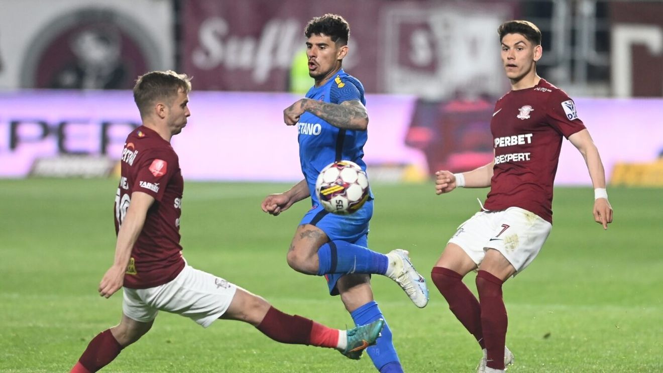 A fost la un pas să-i rupă piciorul lui Florinel Coman. E sincer: "N-am gândit"